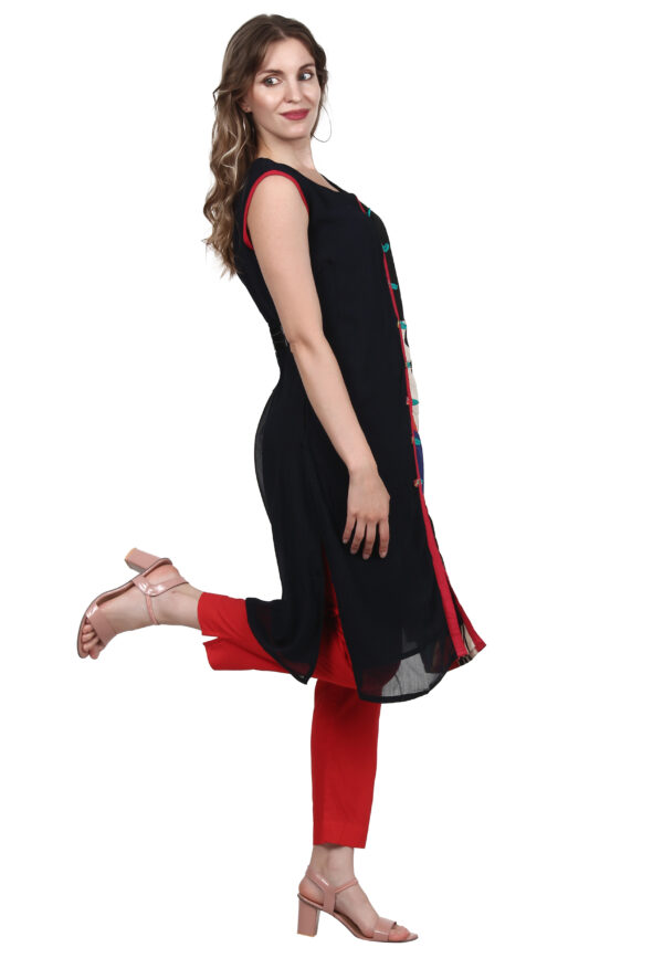 Ruzzell Black Georgette printed Sleeveless Straight Kurti - Image 2
