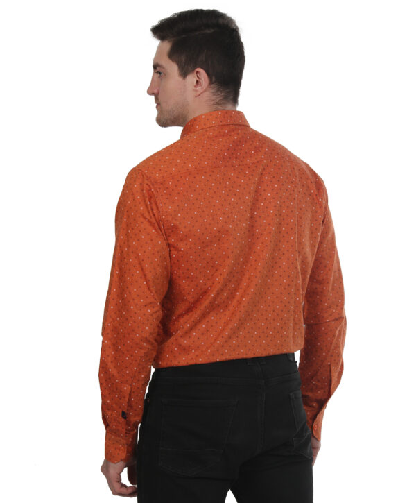Men Slim Fit Solid Mandarin Red Collar Casual Shirt - Image 2