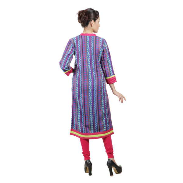 Women Floral Print Pure Cotton Straight Kurta - Image 3