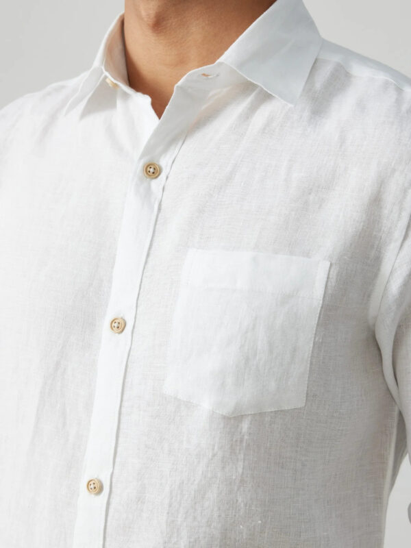Men Regular Fit Solid Casual Shirt - Image 3