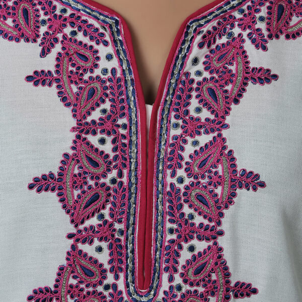 Women Floral Print Viscose Rayon Straight Kurta  (White) - Image 2