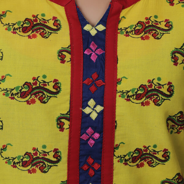 Women Geometric Print Viscose Rayon Straight Kurti  (Yellow) - Image 2